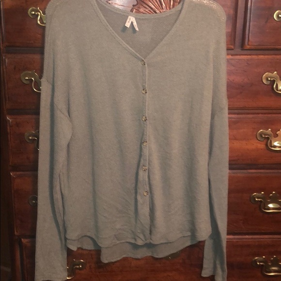 Mudd size L button down v neck long sleeve shirt - Picture 4 of 10
